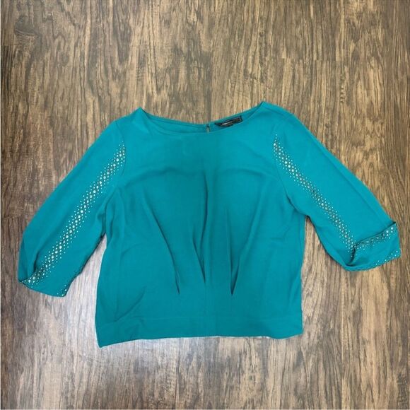 BCBGMaxAzria green Embellished Crop Blouse 3/4 Sleeve - Picture 1 of 6